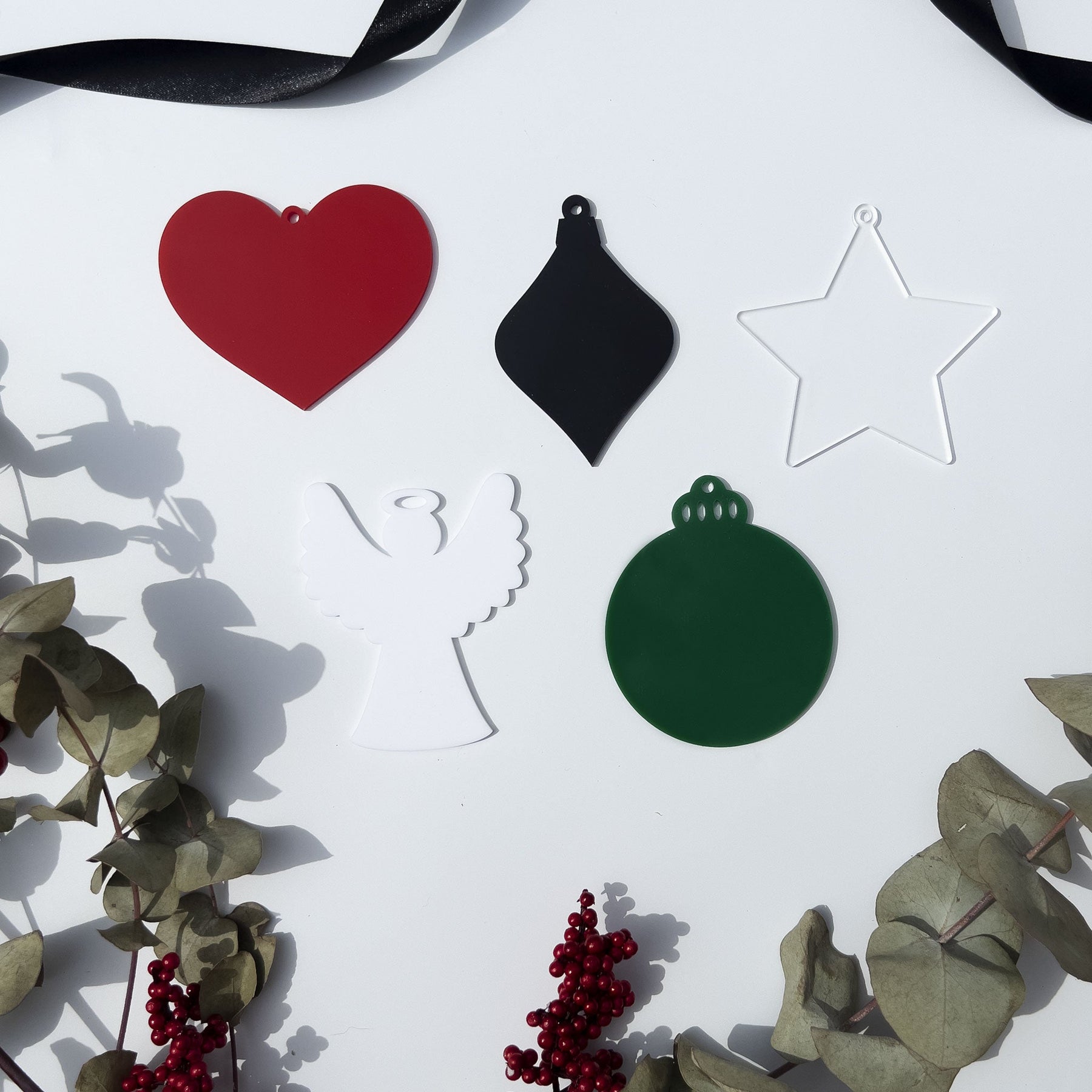 Acrylic Blank Heart Baubles - Solid Colours