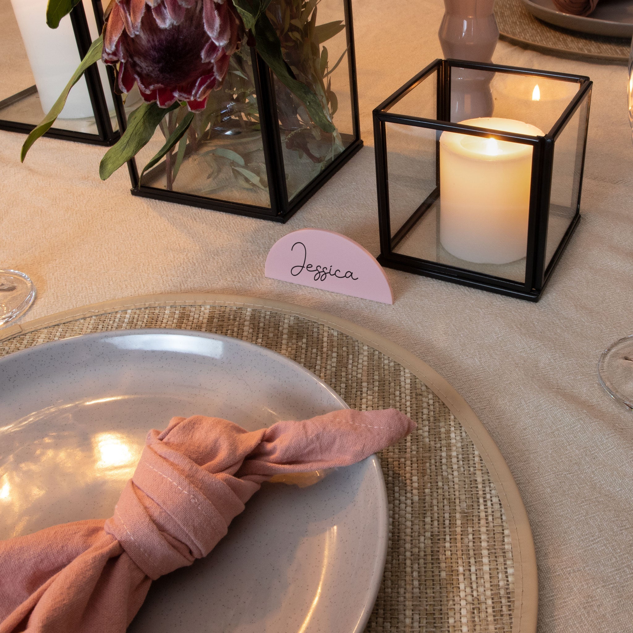 Acrylic Blank Place Card Standing - Semi Circle Large