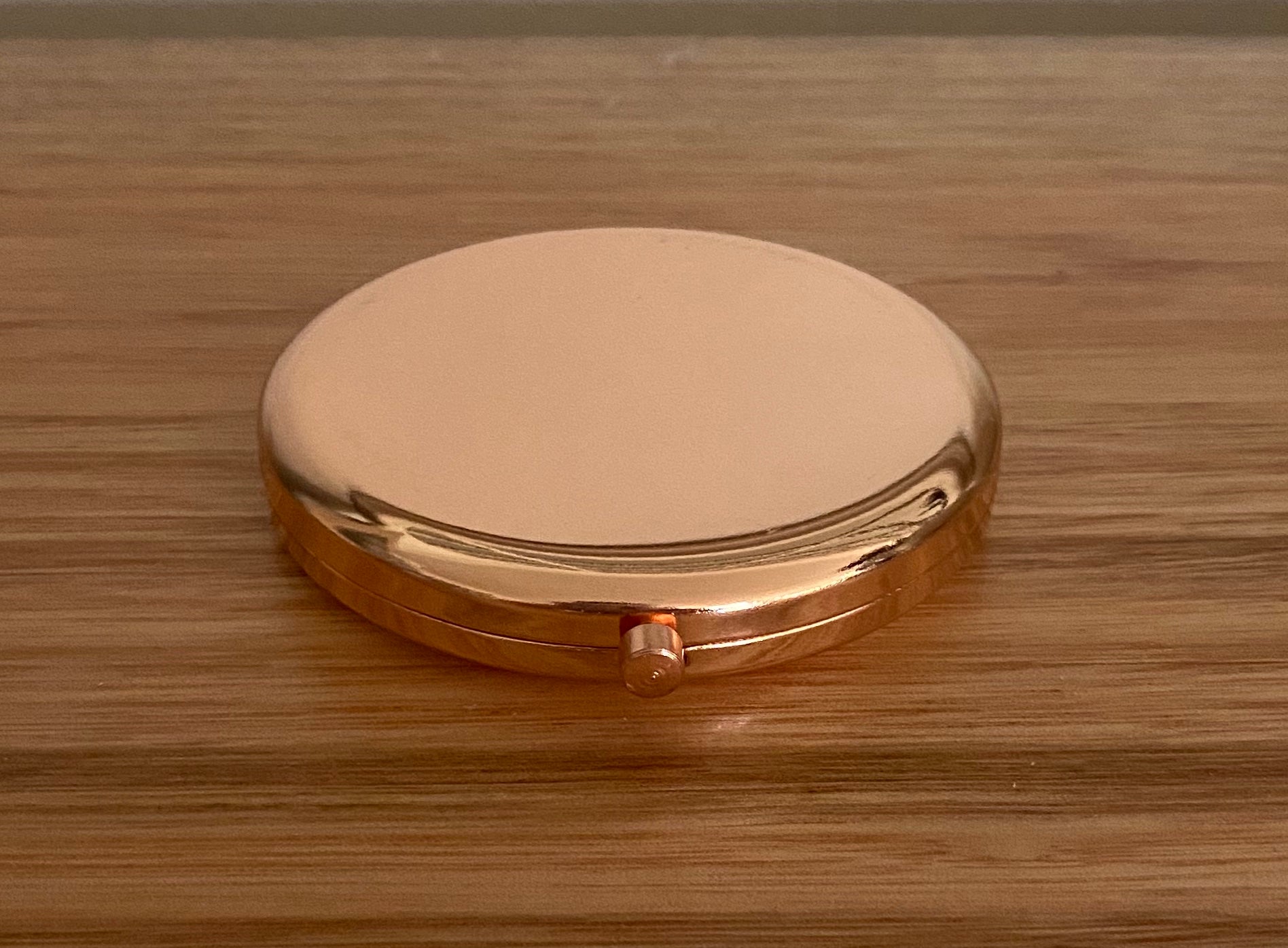 Compact Flip Mirrors